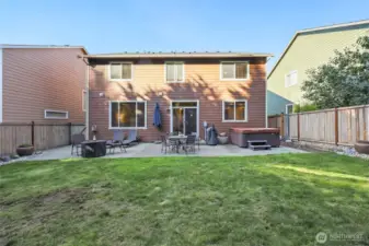 Huge patio, great for entertaining