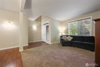 Another angle of entryway