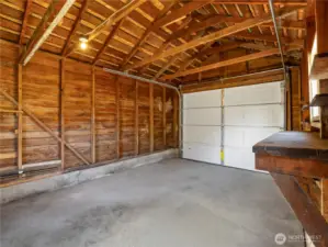 The single extra garage gives you extra stirage.