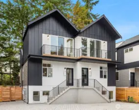 Photo from 10821, featuring similar floor plan and finishes