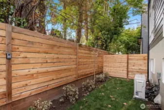 Photo from 10821, featuring similar floor plan and finishes