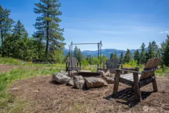 Fire pit