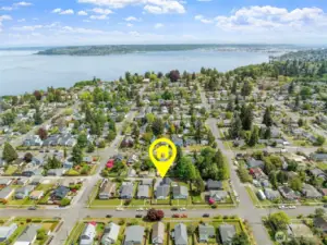 Close to Ruston waterfront, parks, restaurants & more.