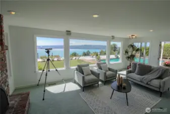 Picture windows are in all rooms facing the unparalleled southern view