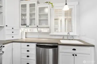 Clean lines and thoughtful updates for modern living