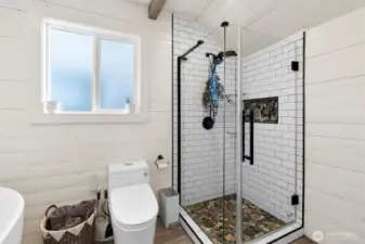 Spa-inspired bath blending style and comfort