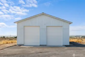 Your Massive shop! 1408 sq ft 32' X 44' with loft and shop office area. 12' doors with 14' walls.