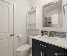 2nd bath is full bath