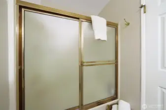 Tub/Shower