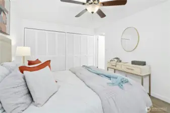 Primary Bed & Bath