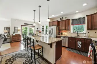 Functional Kitchen with eating space at the bar