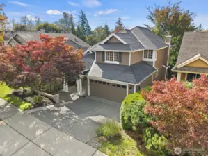 Buchan resale in the highly sought after Trombley Hills neighborhood