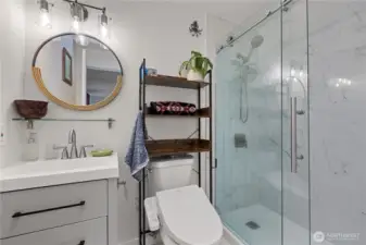 3/4 Guest bathroom upstairs