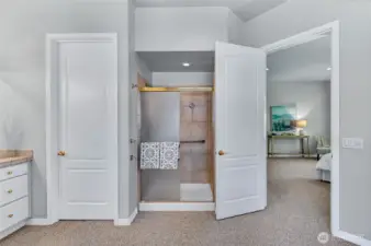 . . . a walk-in shower, separate toilet room . . .