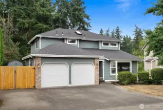 2 car garage with plenty of driveway space!