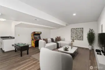 Daylight basement = game or hobby room?