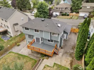Arial view of the back. Peace and quiet!
