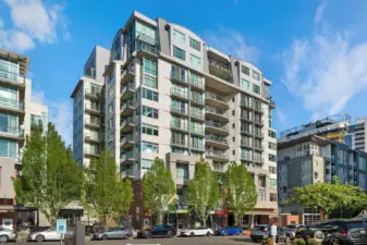 The Palazzo--luxurious, carefree living in the heart of Downtown Bellevue.