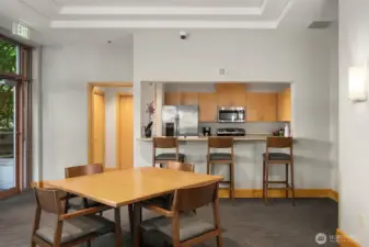 Full kitchen in the party room.