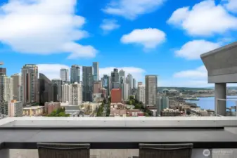 Each terrace gives one a different view...360 degrees of Seattle for you to take in.