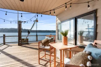 Covered Deck  4 North Salmon Beach