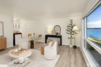 Views of Lake Washington and Beautiful Sunsets