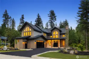 Welcome to this brand new custom home just built in Suncadia!
