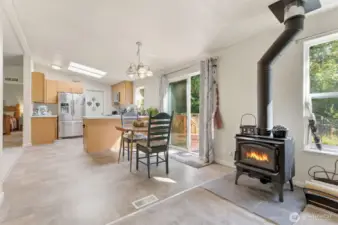 Dining room leads to back deck