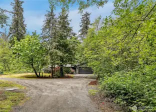 Gravel road, entry access.