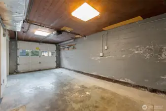 Attached one car garage with extra storage