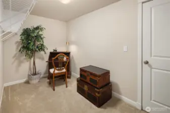 An extra room large enough to be a writing studio or reading laire.