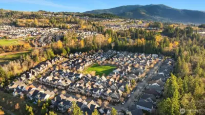 Dahlia Park, one of the most sought after neighborhoods in Issaquah Highlands.  Come see why...