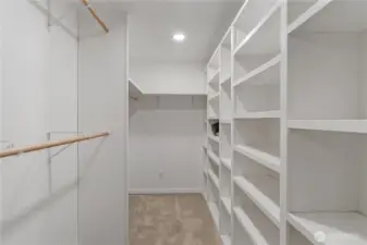 Primary walk in closet