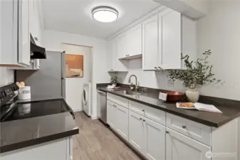 Updated Kitchen with Shaker cabs