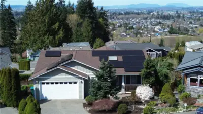 Welcome Home to 3403 Junco Place!