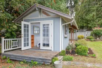 Cute, cozy and private.