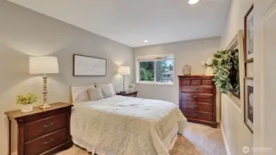 Upper Guest bedroom #2