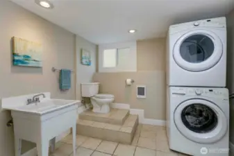 Lower Laundry Room