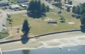Shared amenities: beach