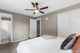 Primary bedroom boasts en-suite bathroom with shower!