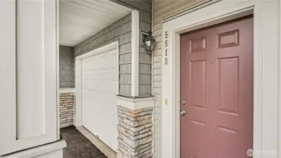 Welcome to this bright and inviting 2-bedroom, 1-bath condo in the desirable Windward Cove community in The Lakes.