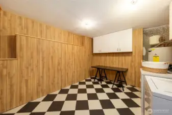 Large laundry/utility room