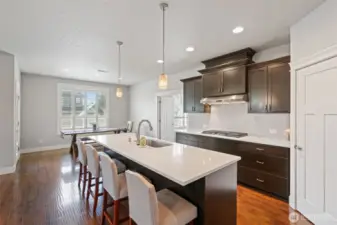 Pantry, lots of storage