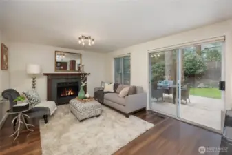 Family Room w/Gas Fireplace
