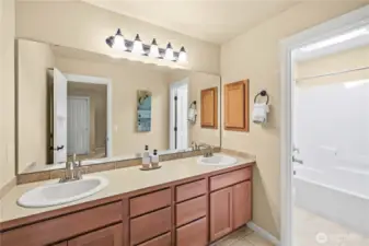 Full Guest Bath