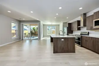 Frameless European Style Cabinetry
