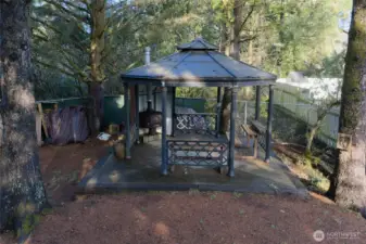 Gazebo does have electricity and lights!