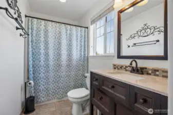 Beautifully updated guest bathroom.