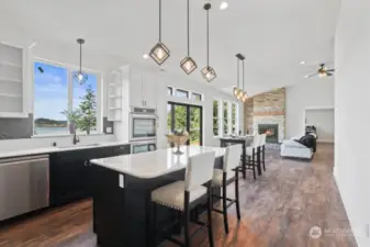 Chefs style kitchen with large breakfast bar.