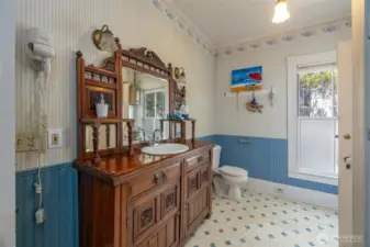 Upstairs 1st Bedroom